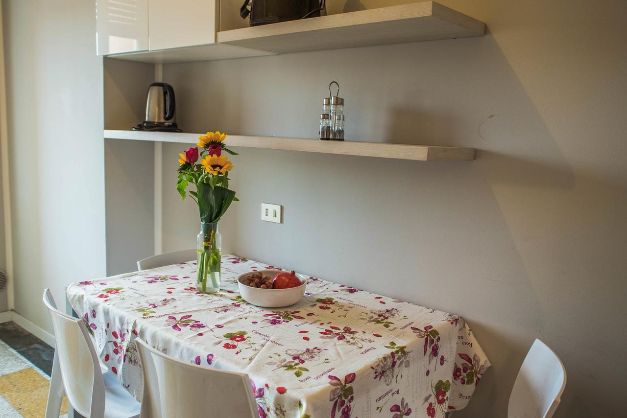 Adelaide Central Apartment Milan Extérieur photo