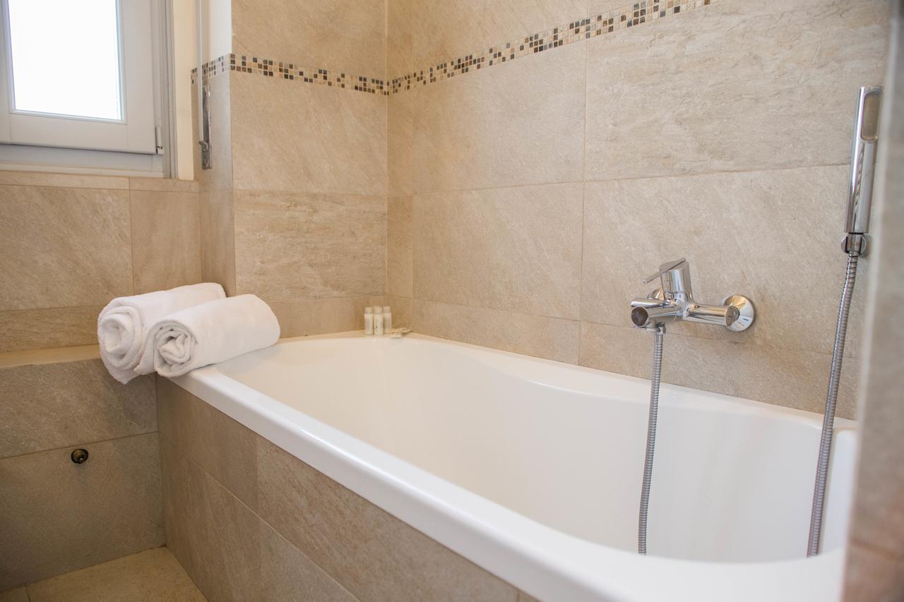 Adelaide Central Apartment Milan Extérieur photo
